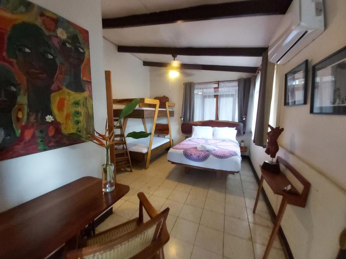 Casa Benjamin Linder Hotel Managua Bagian luar foto