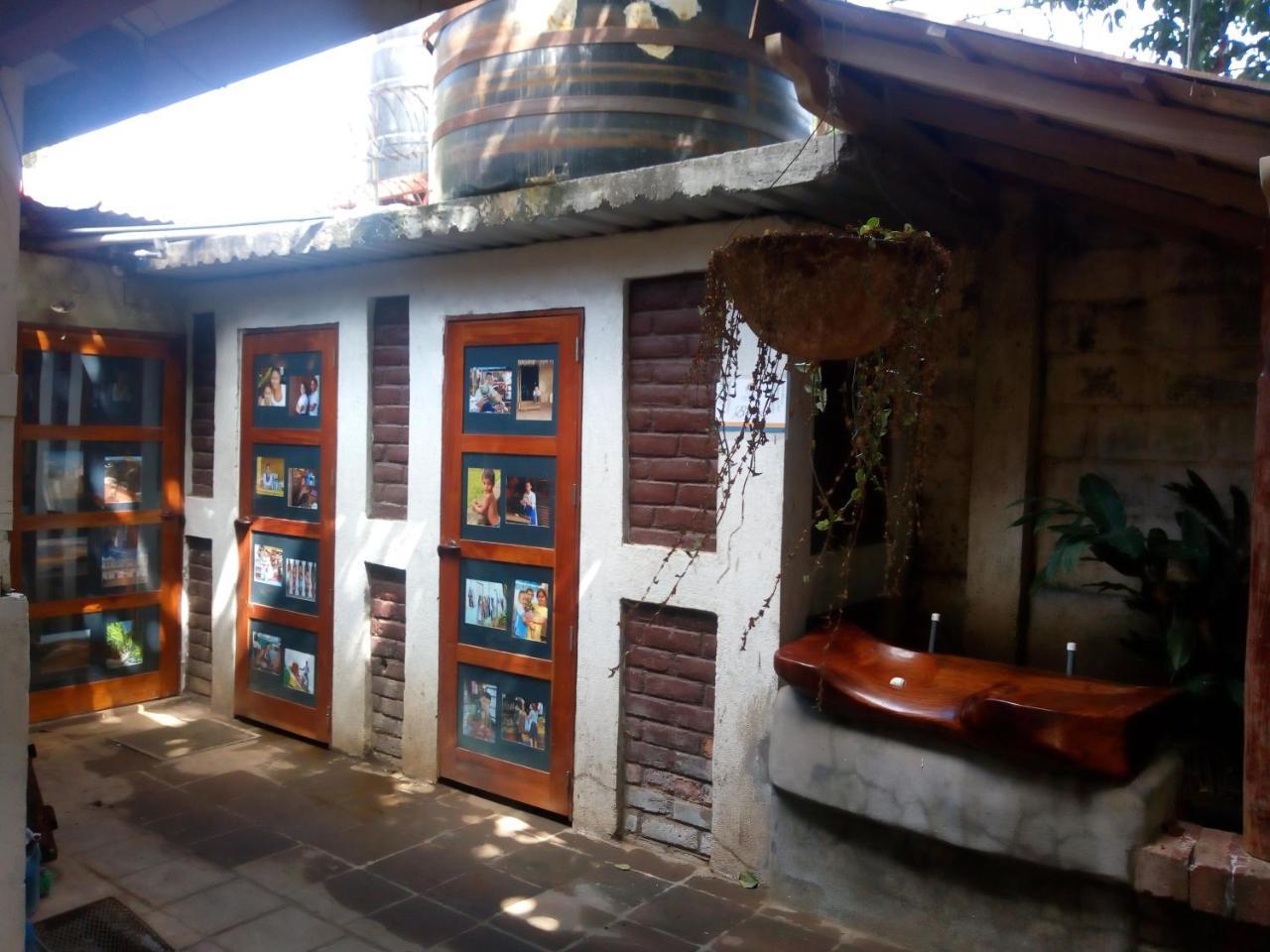 Casa Benjamin Linder Hotel Managua Bagian luar foto